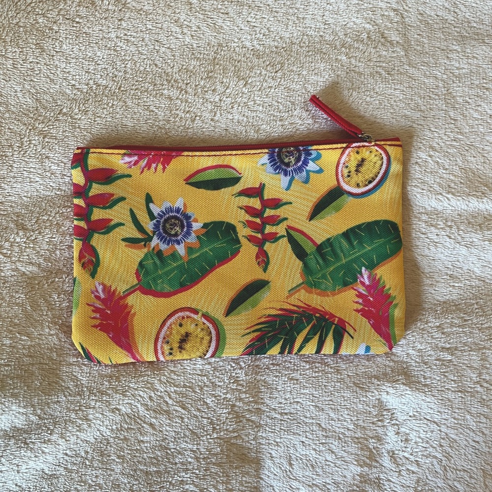 NWOT Makeup Pouch